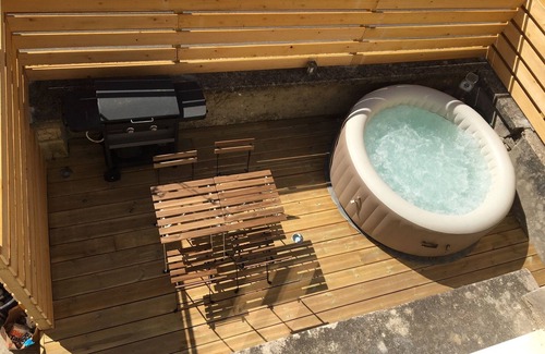 Audrieu House | GRAND GITE with spa/up to 10 people