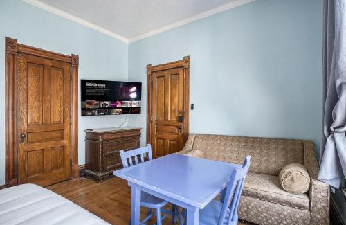 Grand Haven Apartment | Grand Harbor Apartments Unit 2 - 200