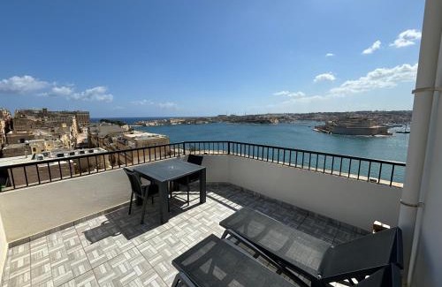 Valletta Hotel | Grand Harbour Hotel