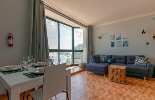 Birgu Apartment | Grand Harbour View