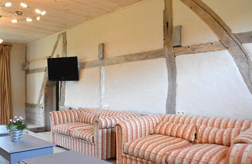 Amonines House | Grand Holiday Home in Érezée with Sauna