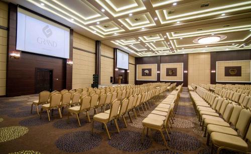 Karaman Hotel | Grand Hotel & Convention Center Karaman