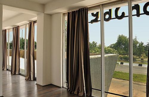Tbilisi Hotel | Grand Hotel