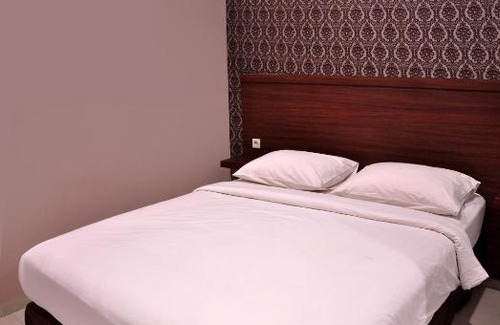 Ketintang House | Grand Kebonsari Guesthouse