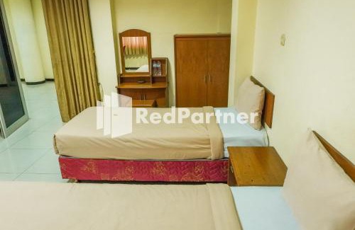 Bandung Hotel | Grand Kembar Hotel Mitra RedDoorz