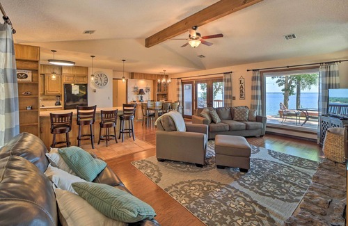 Afton House | Grand Lake Views + Fire Pit: Monkey Island Home!