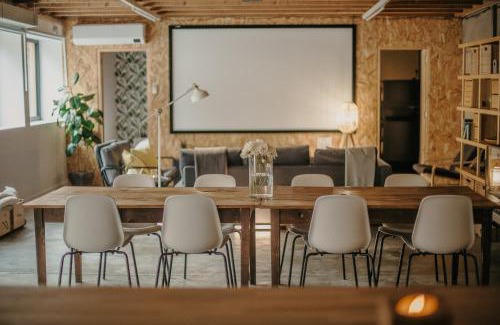 Saint-Brieuc House | Grand loft avec Jacuzzi et Home Cinema