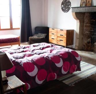 Montcenis Apartment | Grand logement (+ jardin surélevé)