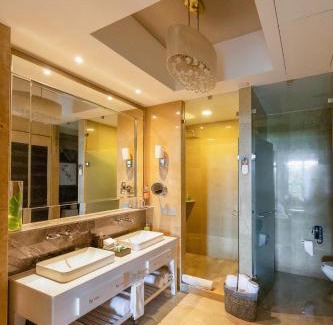 Villa Juarez Resort | Grand Luxxe Residence Two Bdr Loft- Riviera Maya