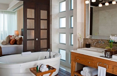 Valle Dorado House | GRAND LUXXE TWO BEDROOM MASTER SUITE