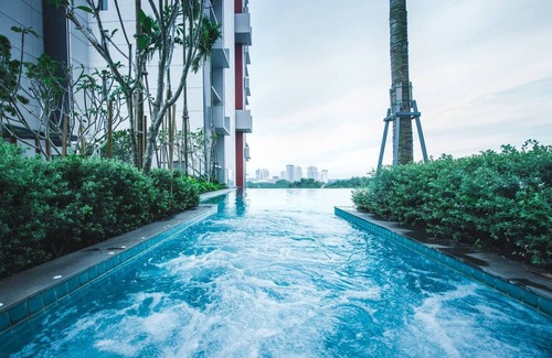 Medini Apartment | Grand Medini DELUXE studio #2 @JB City Homestay