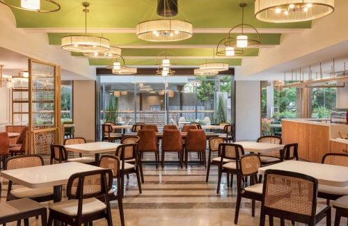 Koramangala Hotel | Grand Mercure Bangalore - An Accor Brand