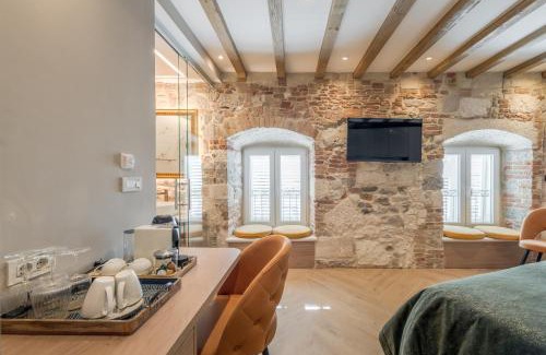 Old Town House | Grand Palace Luxury Retreat - Tale Of The Sea