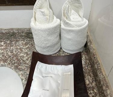 Uthai Hotel | Grand Phranakhon Hotel