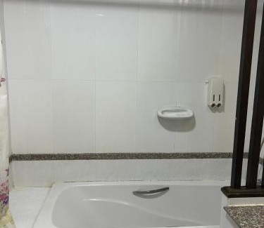 Uthai Hotel | Grand Phranakhon Hotel