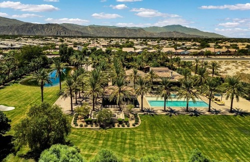 Coachella House | Grand Polo Estate-Golf-Beach Volleyball-PickleBall-Lake
