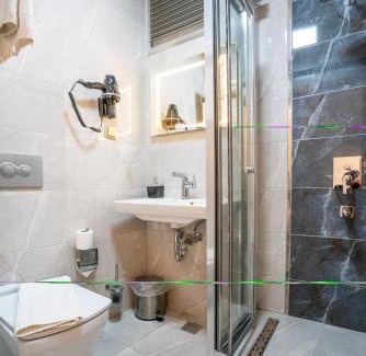 Topkapi Hotel | Grand Reis Hotel