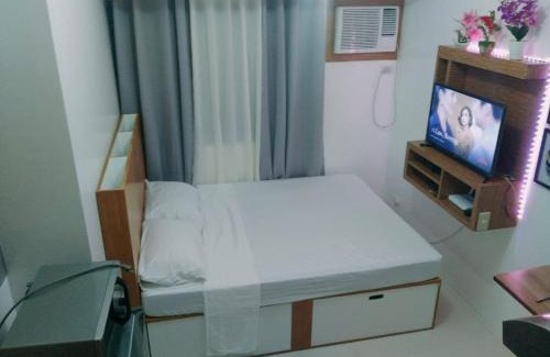 Ermita Apartment | Grand reviera in the front of famous sunset of manila with stunning beauty of dolomite sand