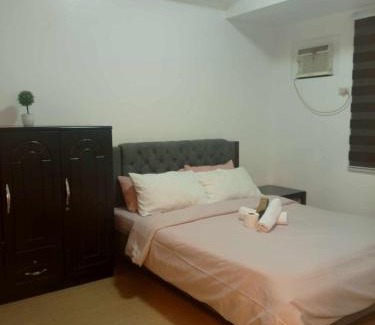 Ermita Apartment | Grand Riviera Suites infront of US Embassy - 2BR