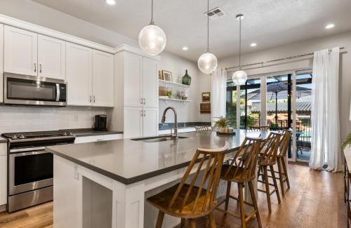 Santa Clara House | Grand Slam Getaway #5 townhouse