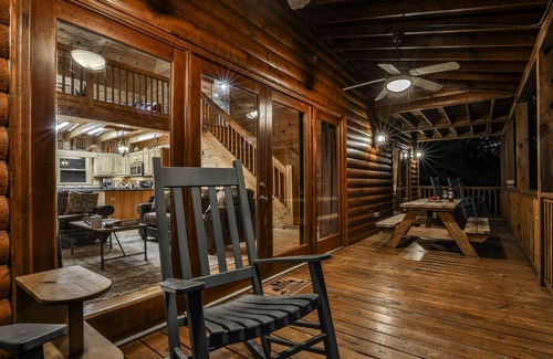 Ellijay Cabin | Grand Slam Riverhouse - Dog Friendly, Hot Tub, Game Room/Minimum Age Requirement