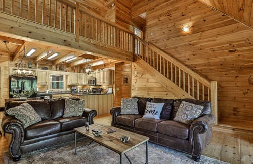 Ellijay Cabin | Grand Slam Riverhouse - Dog Friendly, Hot Tub, Game Room/Minimum Age Requirement