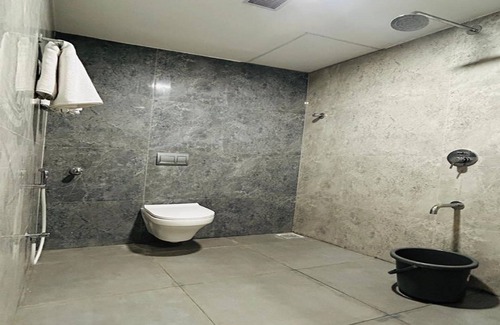 Viluppuram Hotel | Grand Sri Krishna Residency