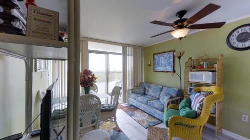 Cherry Grove Beach Apartment | Grand Strand Resort Unit 1