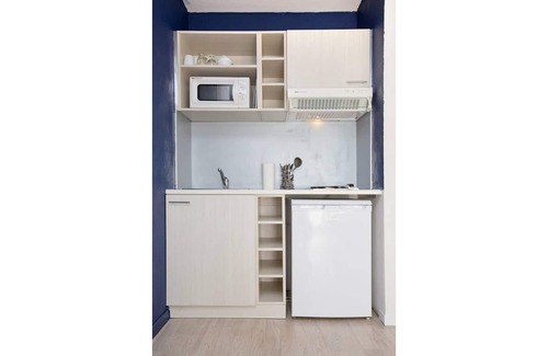 Lourdes Apartment | Grand Studio Avec Clim, Balcon Proche Gare