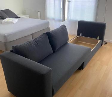 Arcueil Apartment | Grand Studio de 37m carrés - RER Laplace et Maison des Examens à 5 minutes à pied