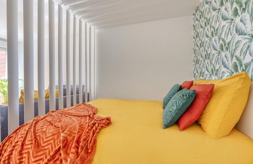 Montevrain Apartment | Grand studio Disney, queen size, coffee, WIFI