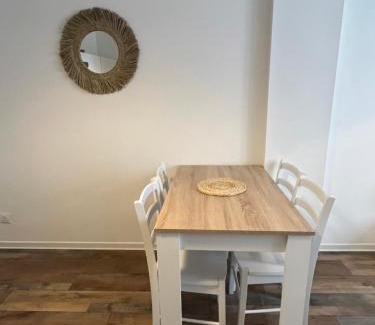 Bourgogne Apartment | Grand studio rdc au calme, centre ville prox Cathédrale