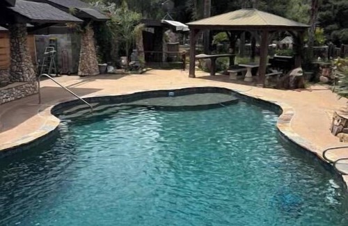 Alpine Apartment | Grand Studio with exclusive resort amenities.
