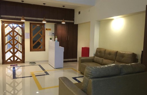 Srirangam Hotel | Grand Suites Srirangam