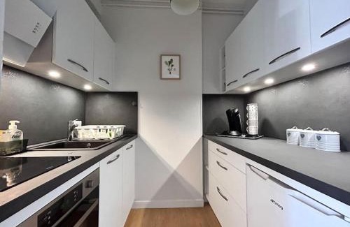 Royat Apartment | Grand T2 cozy avec balcon proche de Royatonic - 12 ROUZAUD