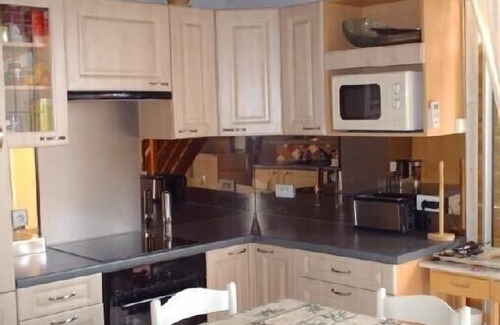 Port Rive Gauche Apartment | Grand T3 luxury duplex in highly sought after residence
