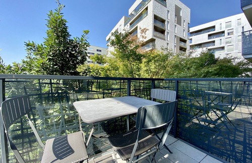 Saint-Ouen Apartment | Grand T3 Proche Paris parking Netflix