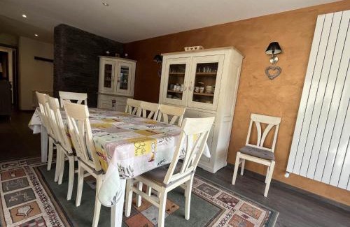 Pra Loup Apartment | Grand T4 rénové, 90m², Pra Loup 1600, 8 pers, près des pistes, balcon et box à skis - FR-1-165A-76
