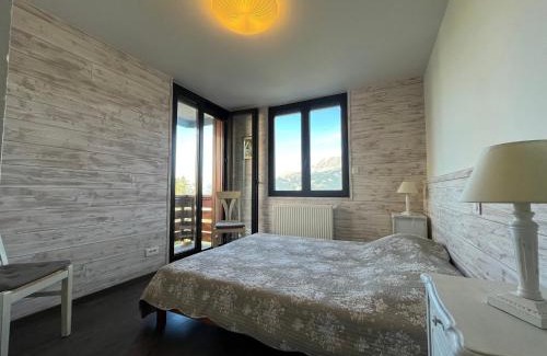 Pra Loup Apartment | Grand T4 rénové, 90m², Pra Loup 1600, 8 pers, près des pistes, balcon et box à skis - FR-1-165A-76