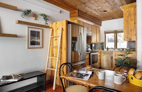 Spring Creek Ranch House | Grand Teton View! Jackson Hole's Spring Creek Lookout