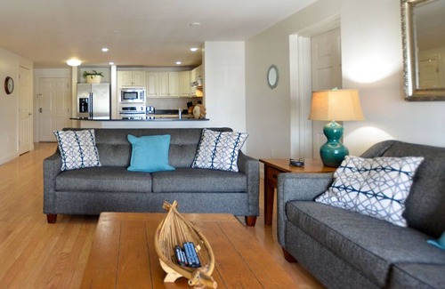 Old Orchard Beach Condo | Grand Victorian on the Beach, Summer