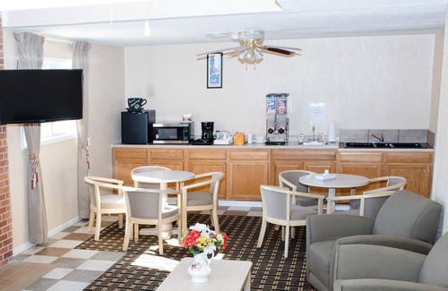 Grandview Plaza Hotel | Grand View Plaza Inn & Suites
