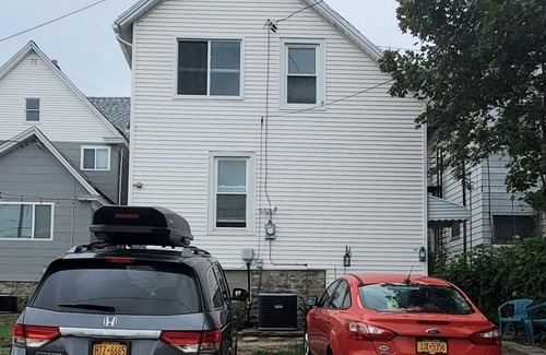 Downtown Niagara Falls Apartment | Grand View, walk to the Falls, Casino and Attractions