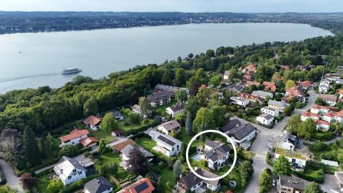 Berg Villa | Grand Villa Berg-Starnberg For Your Vacation, Retreat, Workshop, Corporate and Familys event