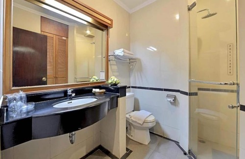 Trawas Hotel | Grand Whiz Hotel Trawas
