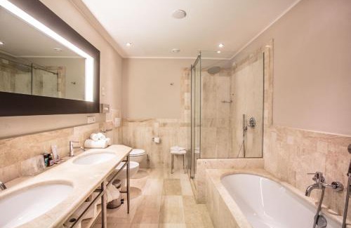 San Teodoro Hotel | Grande Baia Resort & Spa
