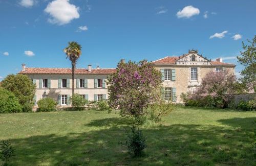 Les Nouillers House | GRANDE CHAMPAGNE _ LOGIS DE L'EPINIERE