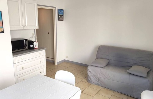 Royan Apartment | Grande Conche sea-beach view, sublime 30m2 equipped terrace