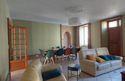 Rouesse-Vasse House | Grande demeure avec parc et WIFI, proche du Mans - FR-1-410-481