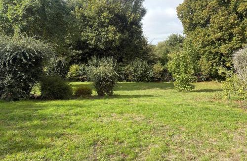 Rouesse-Vasse House | Grande demeure avec parc et WIFI, proche du Mans - FR-1-410-481
